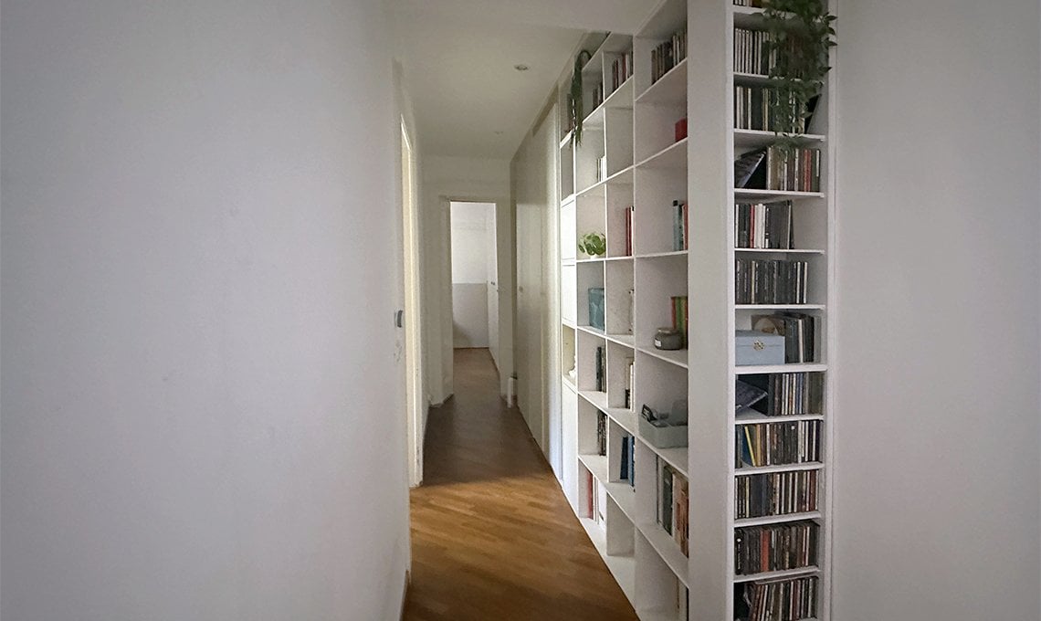 come-realizzare-una-libreria-su-misura-a-muro