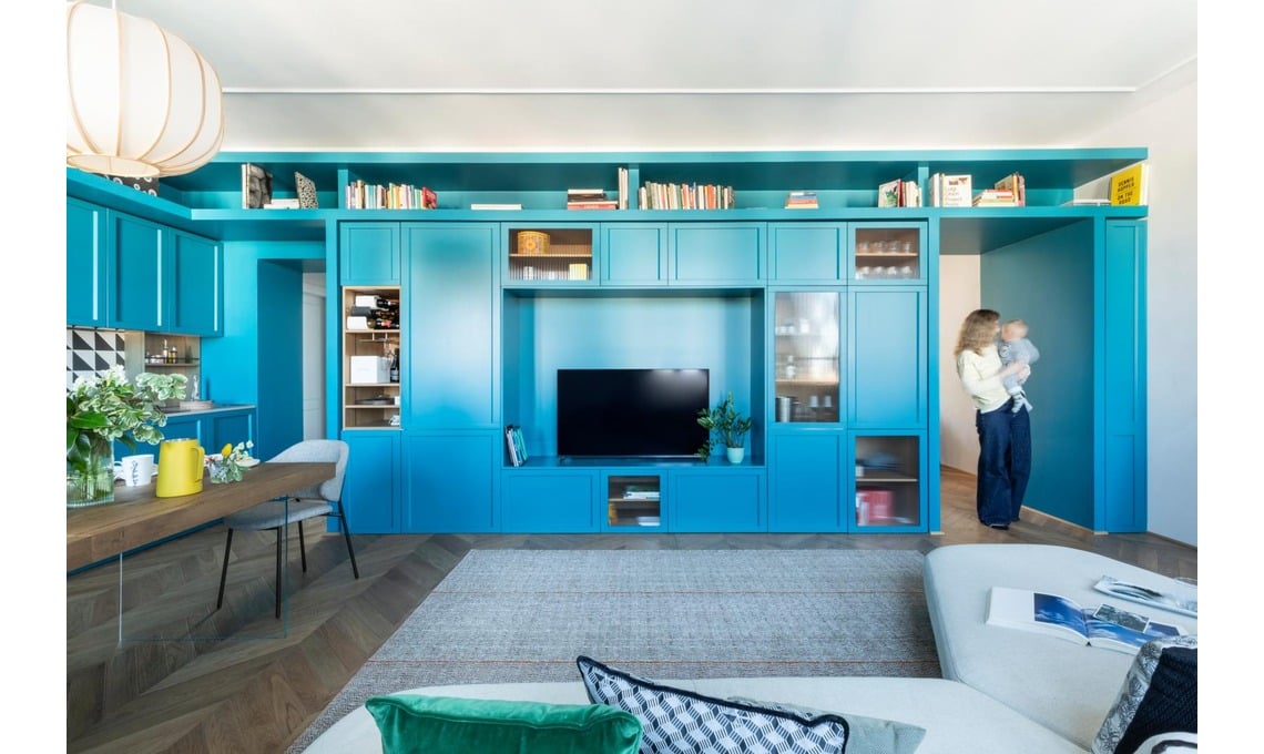 effetto-mare-in-citta-con-la-grande-libreria-azzurra
