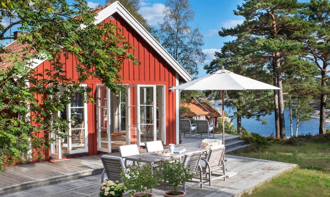 sogno-scandinavo:-un-fresco-cottage-nel-bosco