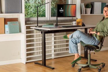ergonomia-e-design-nordico:-la-nuova-postazione-completa-per-l’home-office