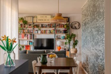 taranto:-una-casa-affacciata-sul-mare-con-arredi-in-blu