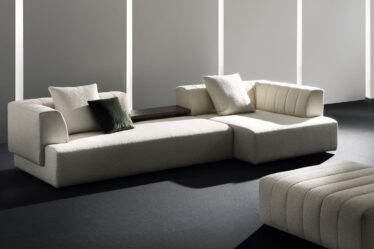 wall:-il-divano-che-arreda-con-intelligenza-e-misura