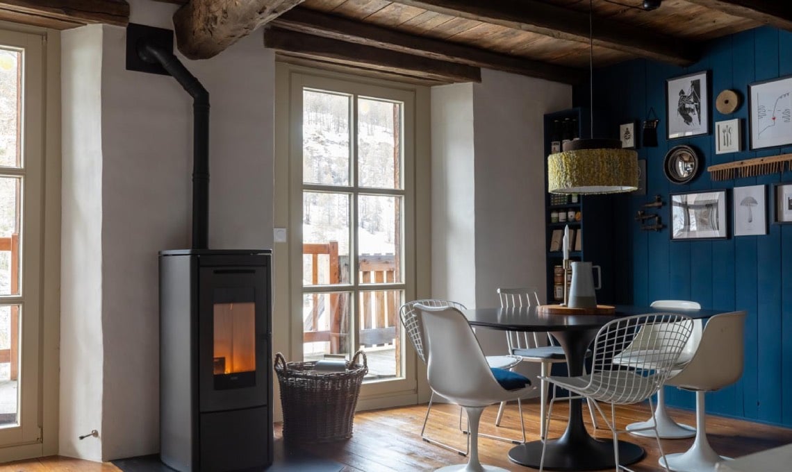 ospitalita-francese-e-stile-rustico-nei-cottage-sulle-alpi