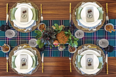 come-apparecchiare-la-tavola-in-stile-cottage-inglese