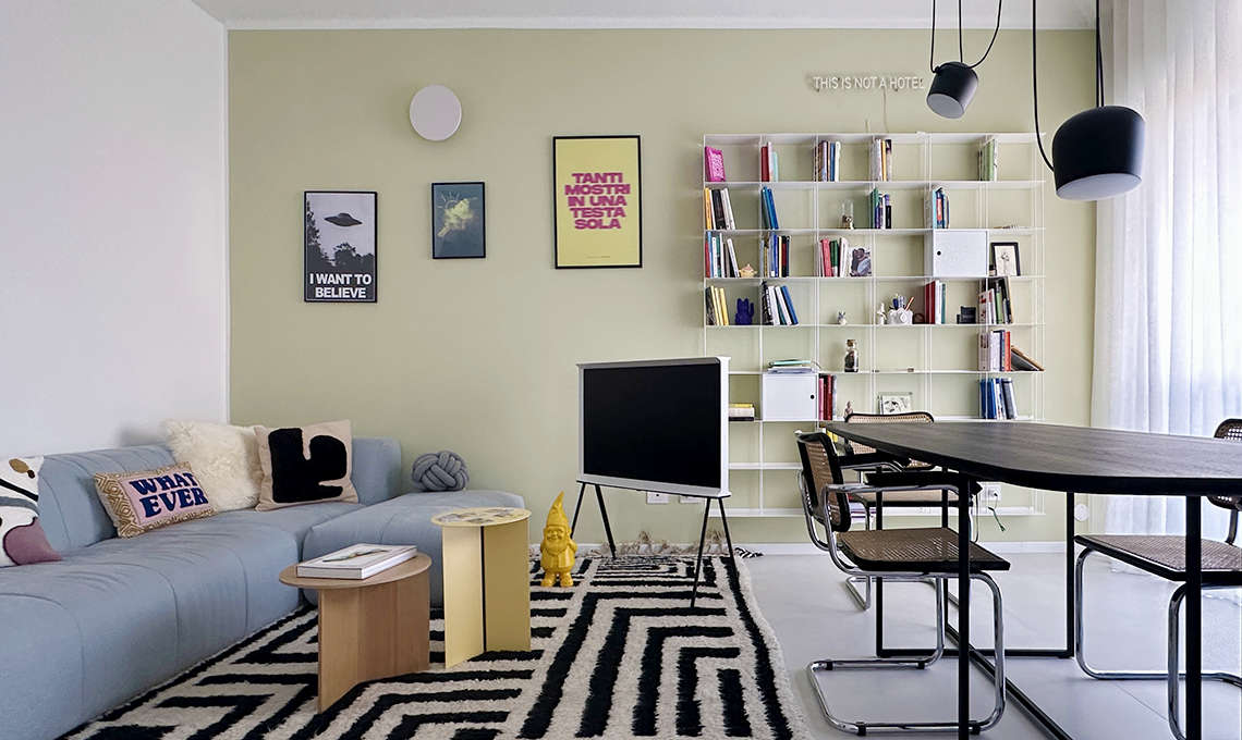 piccoli-spazi,-tanto-colore:-un-bilocale-milanese-da-copiare