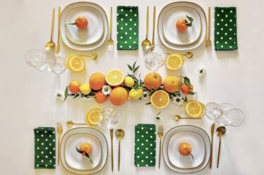 come-decorare-la-tavola-usando-arance-e-limoni