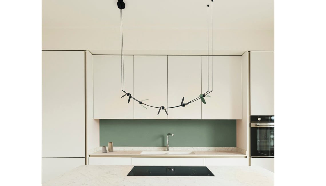 punto-luce:-ali-di-luce-di-olivelab