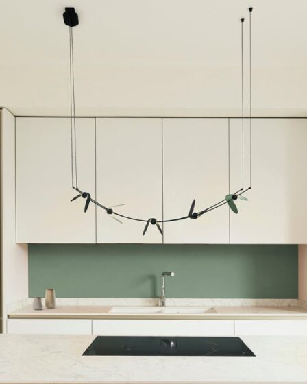 punto-luce:-ali-di-luce-di-olivelab