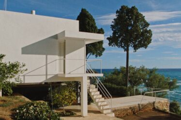 e.1027:-la-casa-sul-mare-di-eileen-gray-diventa-un-film