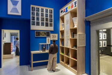 ettore-sottsass:-design-e-architettura-in-mostra-a-pistoia