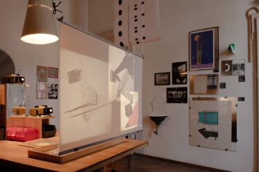 achille-castiglioni-e-bruno-munari-in-mostra-a-milano