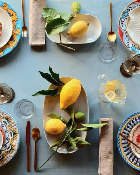 apparecchiare-la-tavola-in-stile-mediterraneo