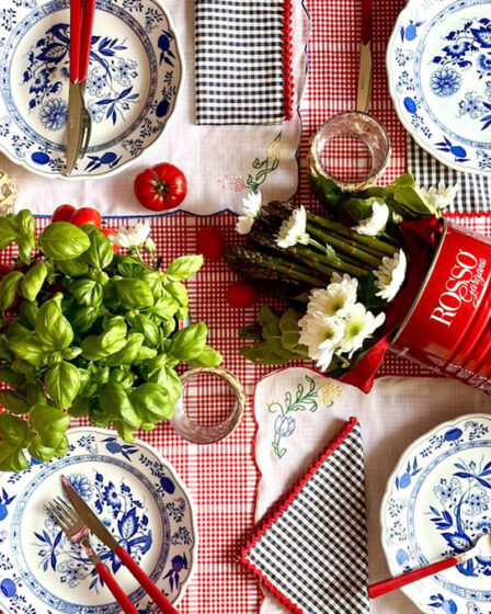 una-tavola-apparecchiata-all’italiana