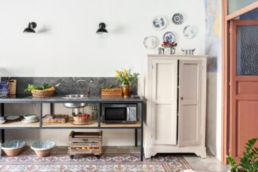 una-casa-storica-a-palermo-rinasce-con-l’arte-del-recupero-e-un-antico-azzurro