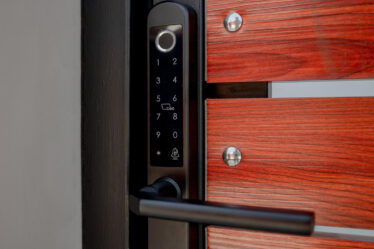 serrature-elettriche:-guida-completa-a-tipologie,-sicurezza,-marche-e-prezzi
