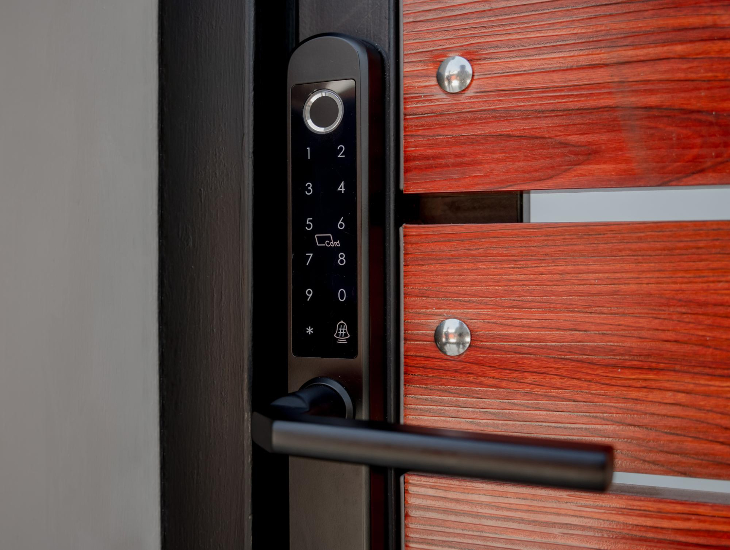 serrature-elettriche:-guida-completa-a-tipologie,-sicurezza,-marche-e-prezzi